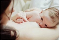 人乳分析仪厂家阐述母乳喂养对宝宝和妈妈都有