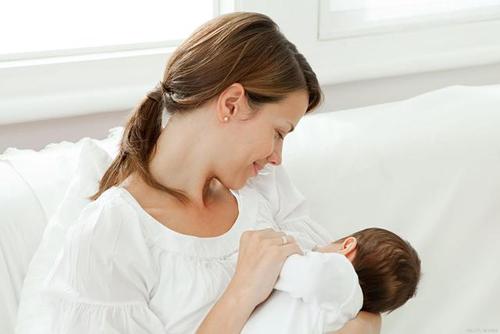 母乳分析仪品牌厂家知道宝宝需要获取更多母乳中的营养物质