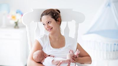 母乳成分分析仪品牌母亲在定期喂养婴儿时，应“按需母乳喂养”